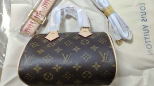 6 colors woman's Handbag with 2 straps 8.1"x5.3"x4.7" BB-9180001000749 photo review
