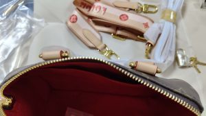 6 colors woman's Handbag with 2 straps 8.1"x5.3"x4.7" BB-9180001000749 photo review