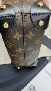4 colors Woman's Handbag 7.9"x5.5"x3.0" BB-9180001000656 photo review