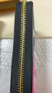2 colors  Long wallet 7.7"x4.1"x1.0" BB-9180001000684 photo review
