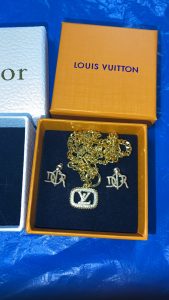 Necklace 3Colors VVXL-9120026 photo review