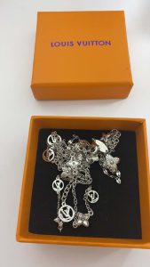 Necklace 3Colors VVXL-9120031 photo review