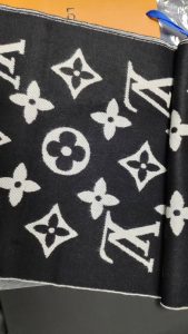 100% cashmere Scarf 52×186 cm WJ-922000397 photo review
