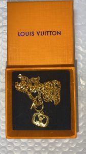 Necklace 3Colors VVXL-9120026 photo review