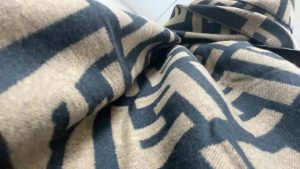 100% cashmere Scarf  WJ-922000328 photo review