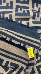 100% cashmere Scarf  WJ-922000328 photo review