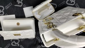 Bags Set-Size 9.4"x8.3"x4.7", 7.9"x5.1"x2.4", 3.9"x3.5" BB-918000200011 photo review