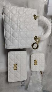 Bags Set-Size 9.4"x8.3"x4.7", 7.9"x5.1"x2.4", 3.9"x3.5" BB-918000200011 photo review