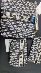 Bags Set-Size 9.4"x8.3"x4.7", 7.9"x7.9"x5.9", 7.5"x3.9" BB-91800020007 photo review