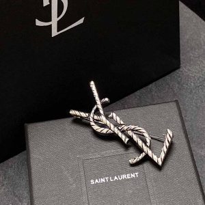 Silver Brooch QTXZ-9110026