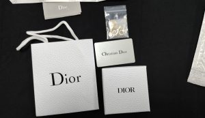 Diamond Letter Necklace DDXL-9120050 photo review