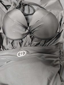 Fashion Classical One-piece Swimsuits with Sexy Bra YY-925194 photo review