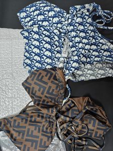 Fashion Reversible Bikini Swimsuit YY-925142 photo review
