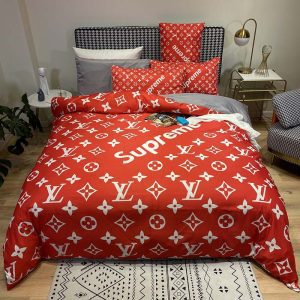 Fashion Pure Silk Digital Red Bedding Sets(1 Quilt,1 Sham,1 pillow cases)SJT-986050