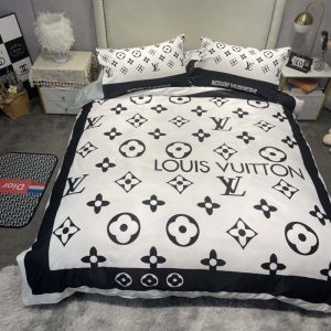 Fashion Washable Silk Digital Bedding Sets(1 Quilt,1 Sham,2 pillow cases)SJT-986069