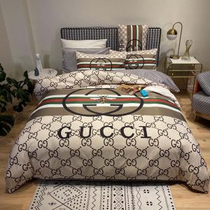 Fashion Pure Silk Digital Pink Bedding Sets(1 Quilt,1 Sham,1 pillow cases)SJT-986042