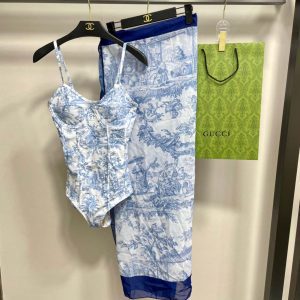 Fashion One-piece Swimsuit With Skirt YY-925217