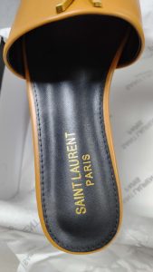 Classic Gold Signature Flat Slippers LX-872029 photo review
