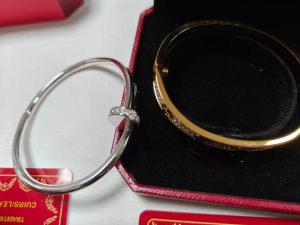 3Colors Classic Diamond Bracelet QTSL-9110029 photo review