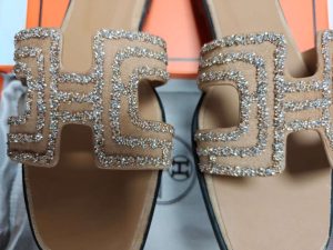 Classic Diamond Slippers LX-872038 photo review