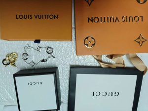 Fashion Diamond Flowers Bracelet VVSL-9110068 photo review