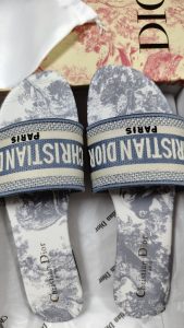 9 Color Embroidered Women's Slippers LX-872045 photo review