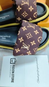 Letter Buckle Slippers LX-872018 photo review