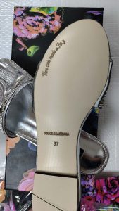 Metal Buckle Rhinestone Slippers LX-872017 photo review
