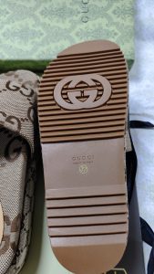 Platform Slippers Motif LX-872063 photo review