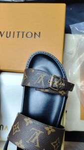 Vintage Leather Brown Adjustable Sandals with open toe LX-872074 photo review