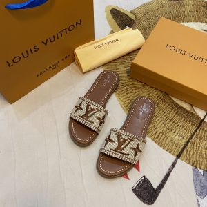 Classic Brown Embroidery Slippers LX-872070