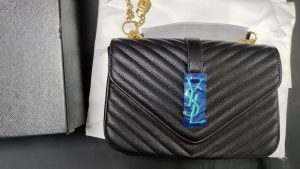 7 Colors 9.4"x3.1"x7.1" Chains Leather Handbag BB-921026 photo review
