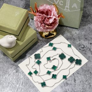 Green&Silver