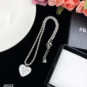 Classic Heart Pendants Silver Chains Necklace PPXL-9120006