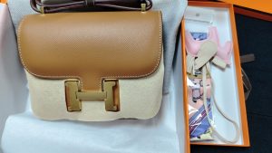 3 Colors 7.5" Leather HandBag with strap BB-921066 photo review