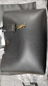14.6"x11.8" Leather Woman's Handbag with small bag BB-921109 photo review