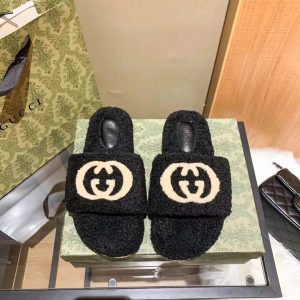 Classic Top quality plush Slippers LX-872182