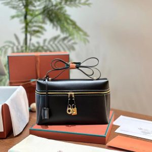 Leather lunch bag with staps BB-921148