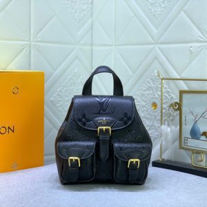 Leather backpack BB-921149