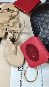Fashion High quality Adjustable Straps Heart Decorations flip-flops Slippers LX-872205 photo review