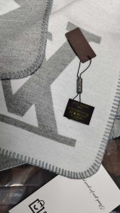 2 Color Classic Cashmere 240x26cm Scarf WJ-985173 photo review