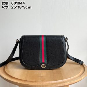 Black 9.8"x7.1"x3.5" Leather Handbag BB-921297