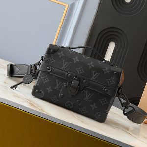 7.5"x5.9"x2.8" Leather Hand bag With Adjustable Strap BB-921434