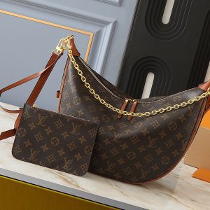 4Colors Leather Size:15.0"x10.2"x3.9"  Adjustable Strap Handbag With Square pocket BB-921562