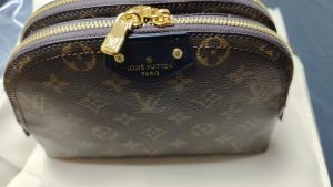 Leather 4.9"x6.9"x2.4" Chains Handbag with Adjustable Strap BB-921519 photo review