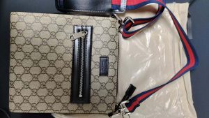 Size 8.3"x9.3"x1.8" Handbag with  Adjustable Strap BB-921647 photo review
