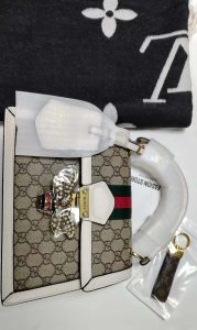 Size 10.0"x6.7"x5.1" Brown Totebag with Strap Charm BB-921708 photo review