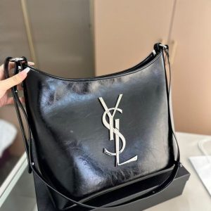 Vintage Size 13.8"x5.9"x11.0" Bright Black Leather Handbag with Adjustable Strap BB-921812