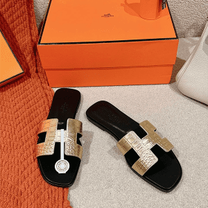 Classic Leather Gold Sandals With Open Toe LX-872258