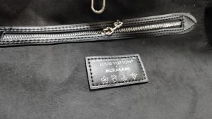 New Size 12.2"x11.0"x5.5" 3Colorful Flowers Leather Totebag with Removable pocket BB-928074 photo review